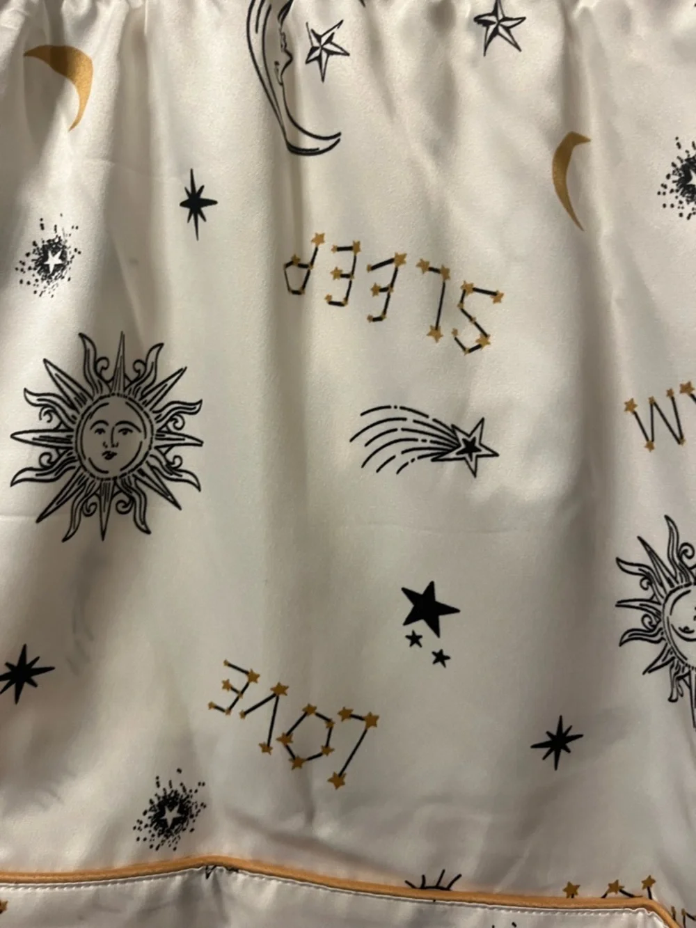 Joyspun silky white